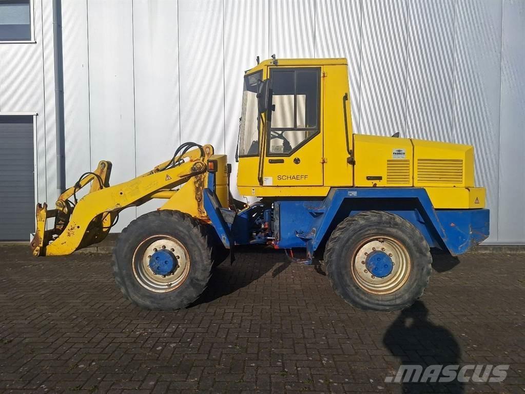 Schaeff SKS 661 輪胎式裝載機
