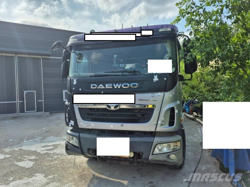 KCP KCP42ZX5170 混凝土泵浦