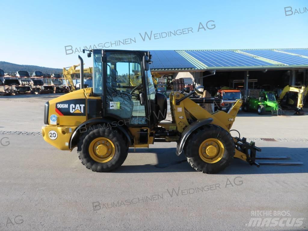 CAT 906M 輪胎式裝載機