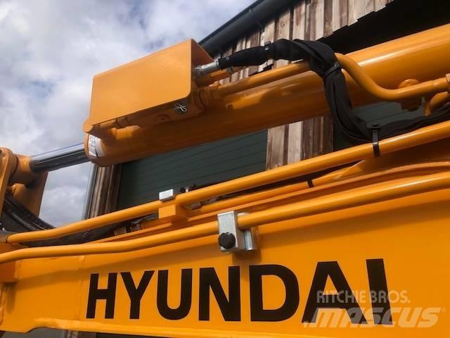 Hyundai R25Z-9AK 小型挖土機/掘鑿機<7t(小型挖掘機)