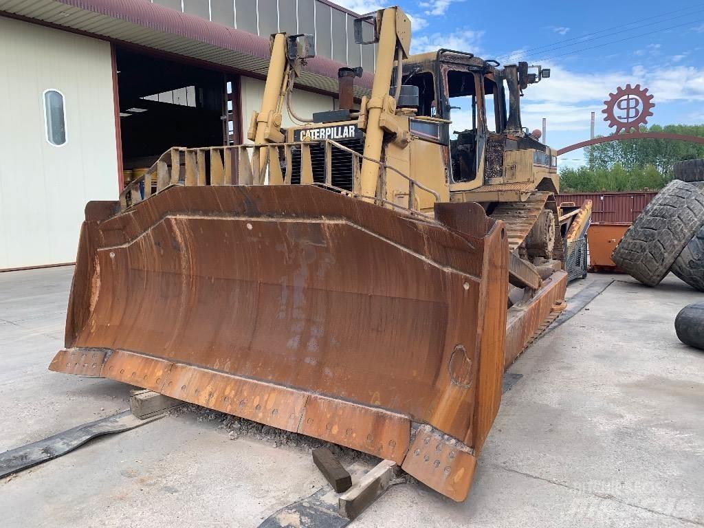 CAT D 8 R II 履帶推土機