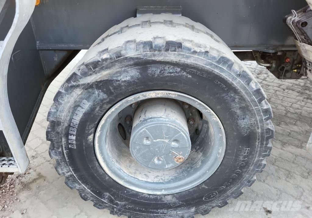 Liebherr LH 30 M 廢棄物/工業用操作車