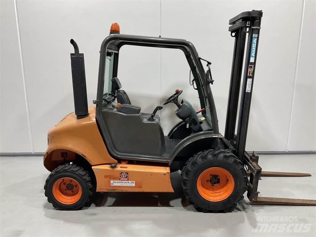 Ausa C150H X4 越野車