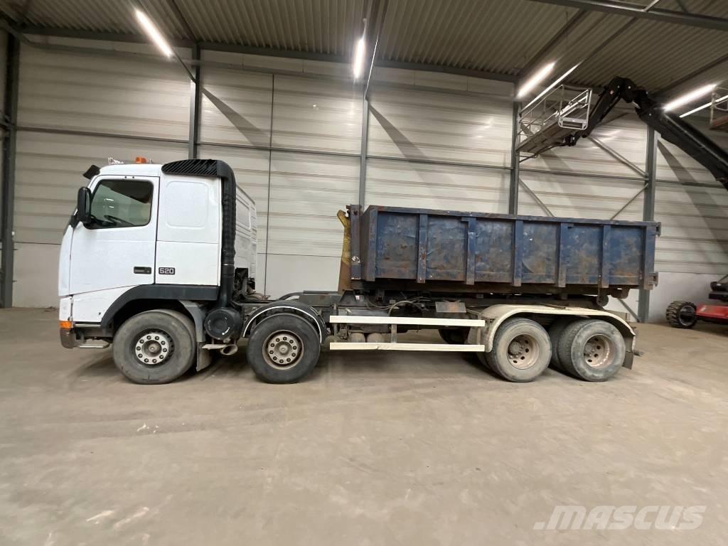 Volvo FH 16 520 8X4 吊鉤式起重車