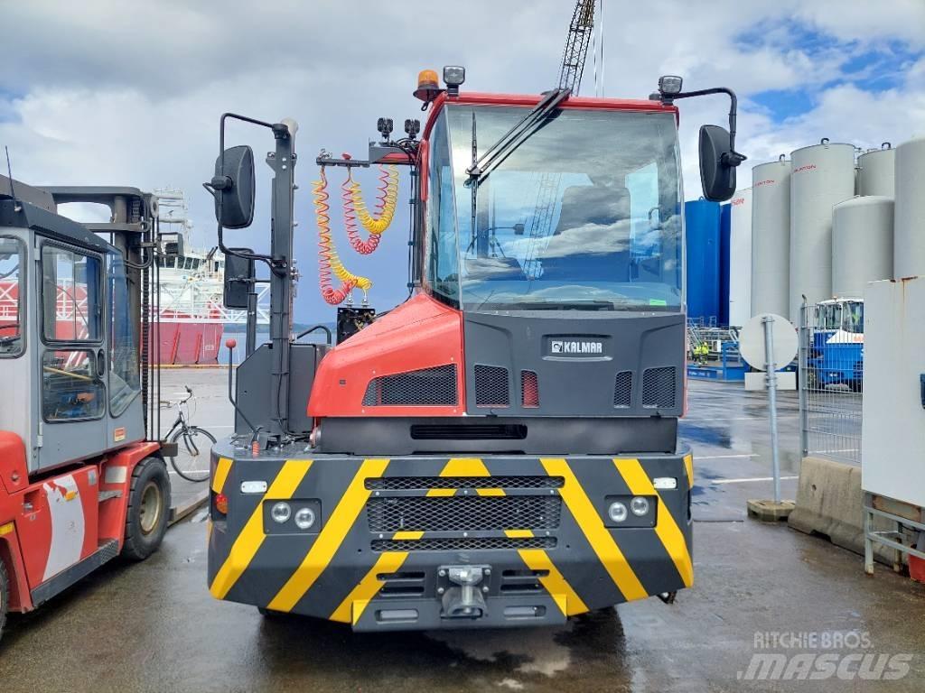 Kalmar TR618i 終端式曳引機