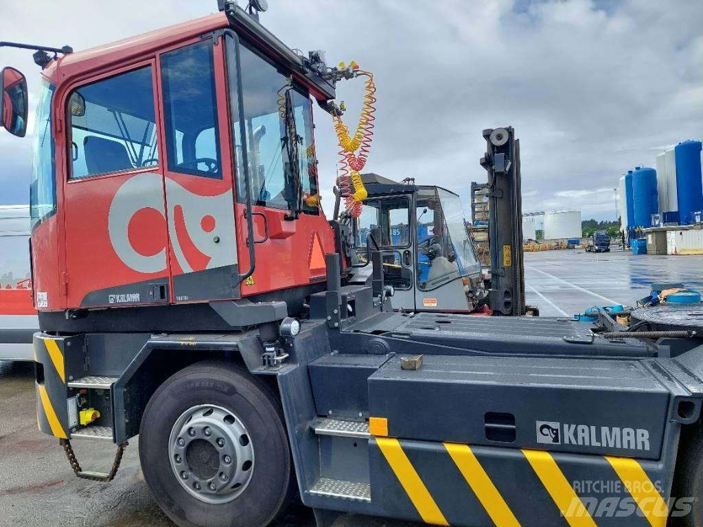 Kalmar TR618i 終端式曳引機