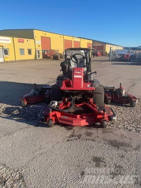 Toro 4000 騎乘式割草機