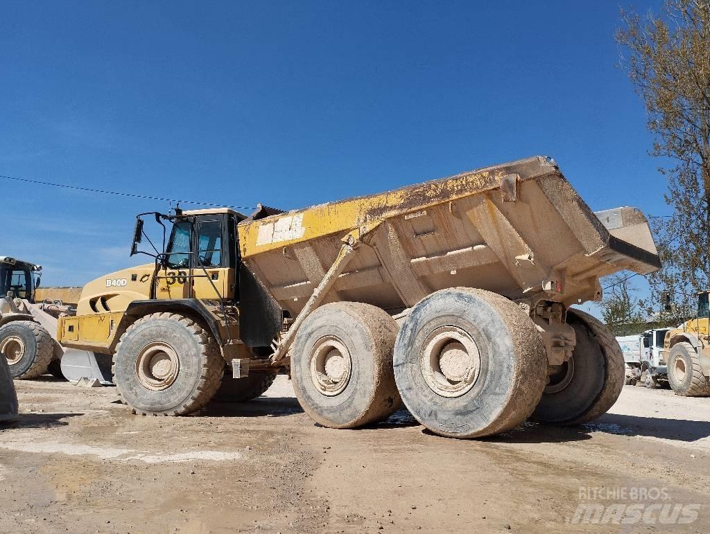 Bell B 40 D 鉸接式起吊車