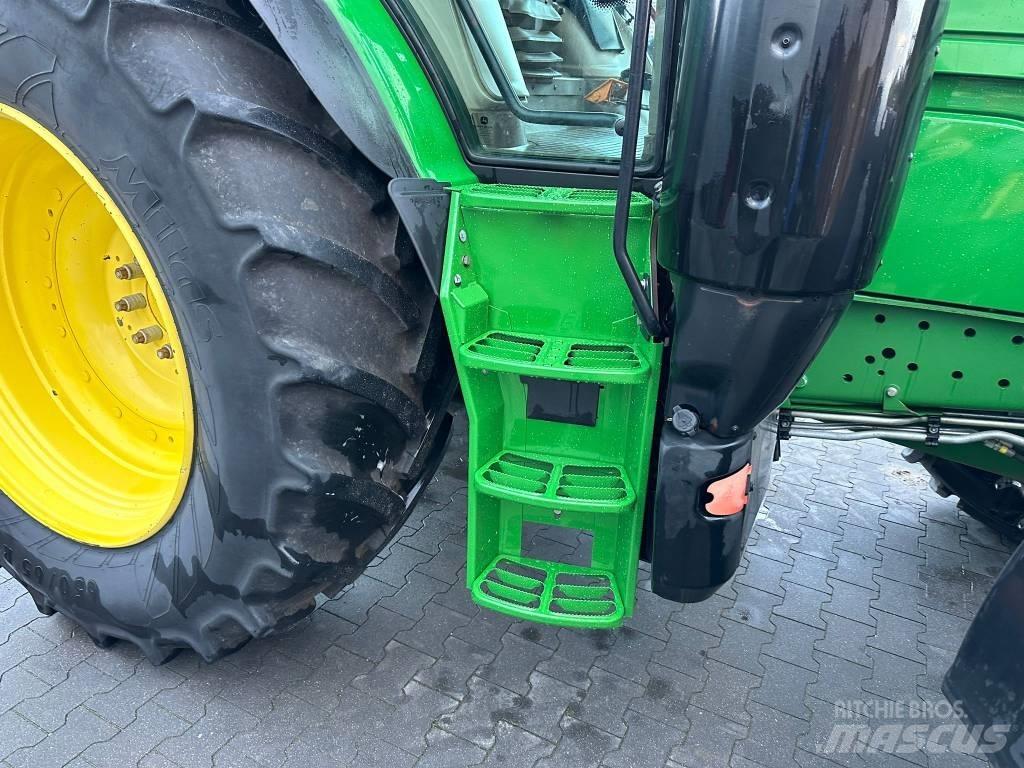 John Deere 6145 R 曳引機