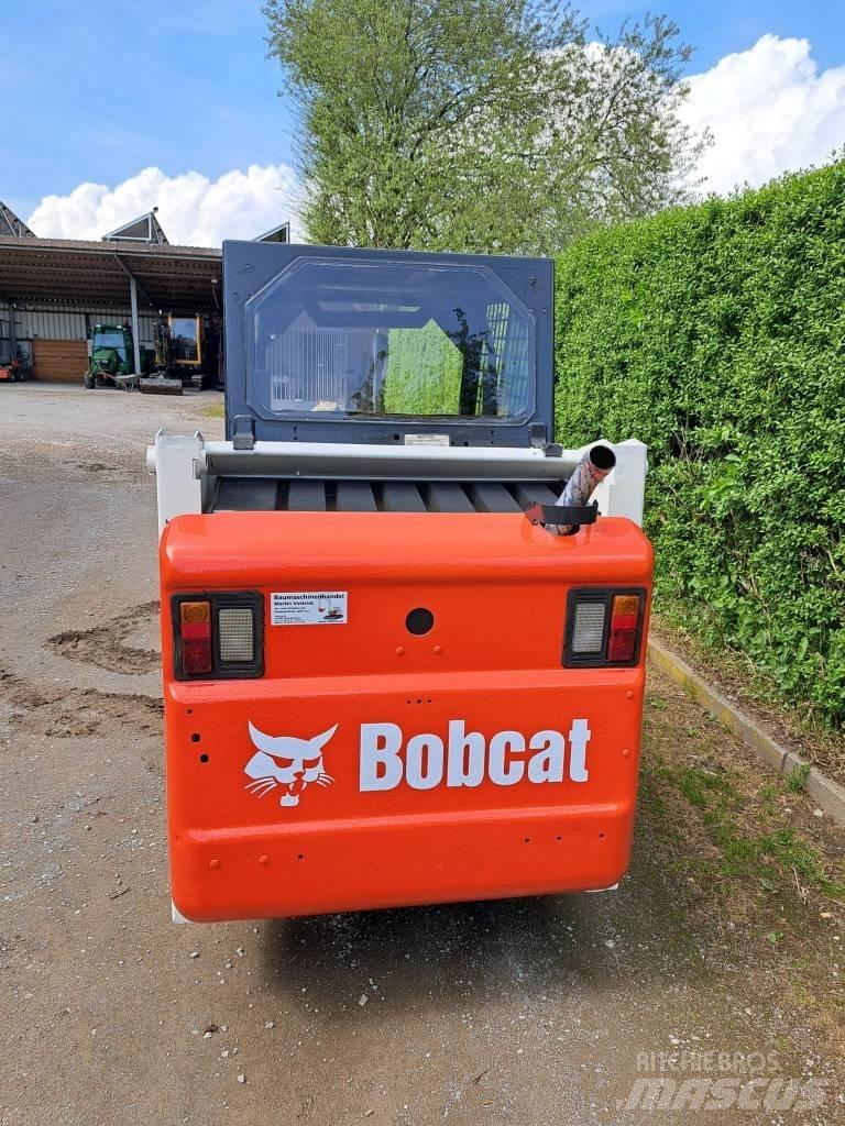 Bobcat 553 滑移轉向裝載機