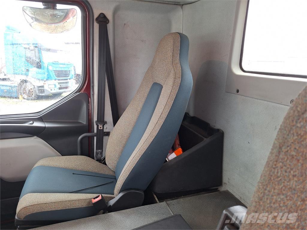 Volvo FL 280 商用底盤車