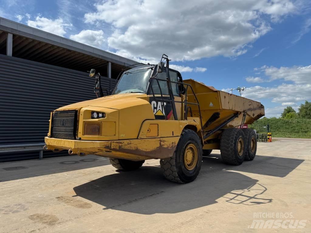 CAT 730C 鉸接式起吊車