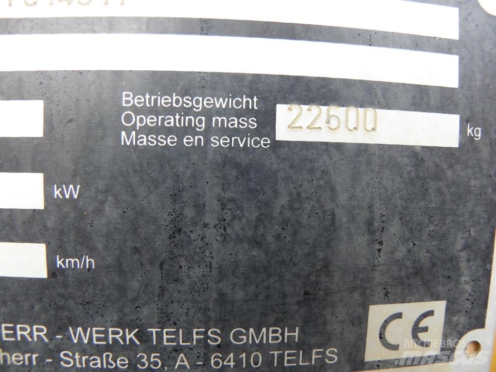 Liebherr PR 736 L GP 履帶推土機