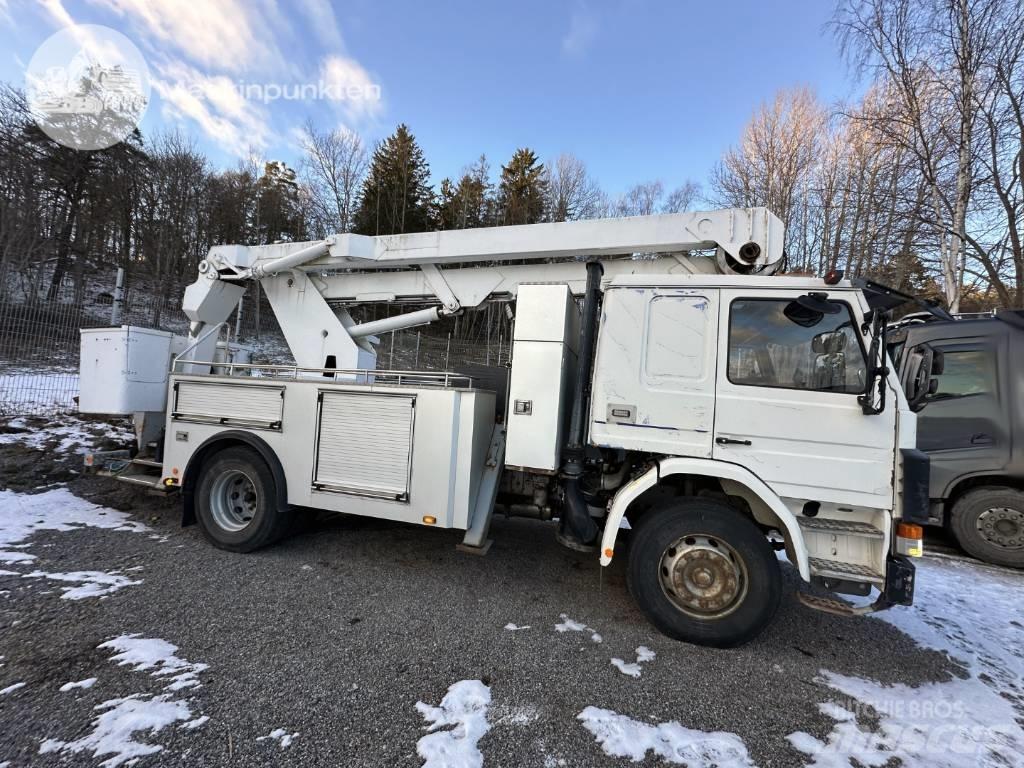 Scania P 92 M 起重機卡車