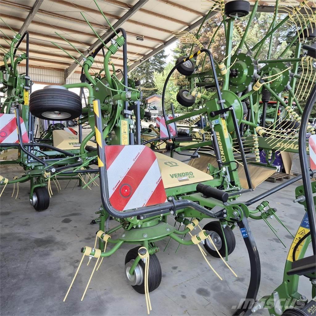 Krone VENDRO 470 耙與翻草機