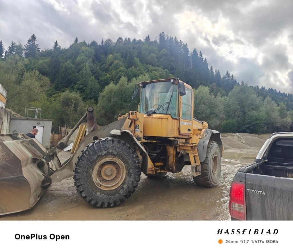 Volvo L 120 吊桿和鏟斗
