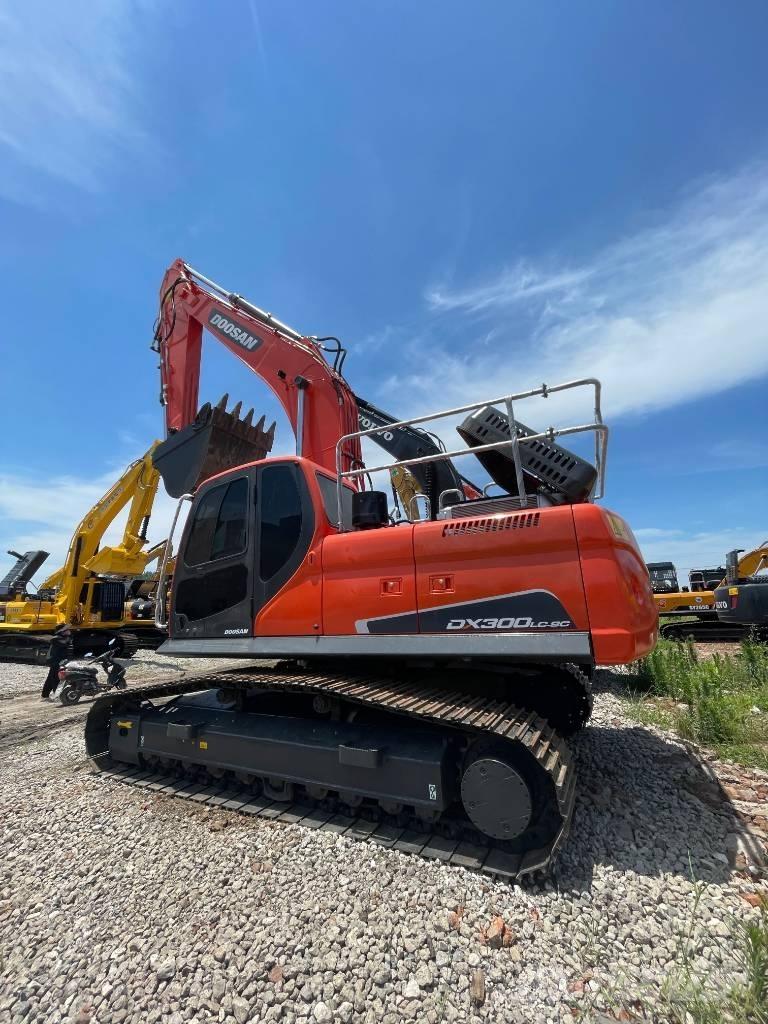Doosan DX 300 LC 履帶式 挖土機/掘鑿機/挖掘機