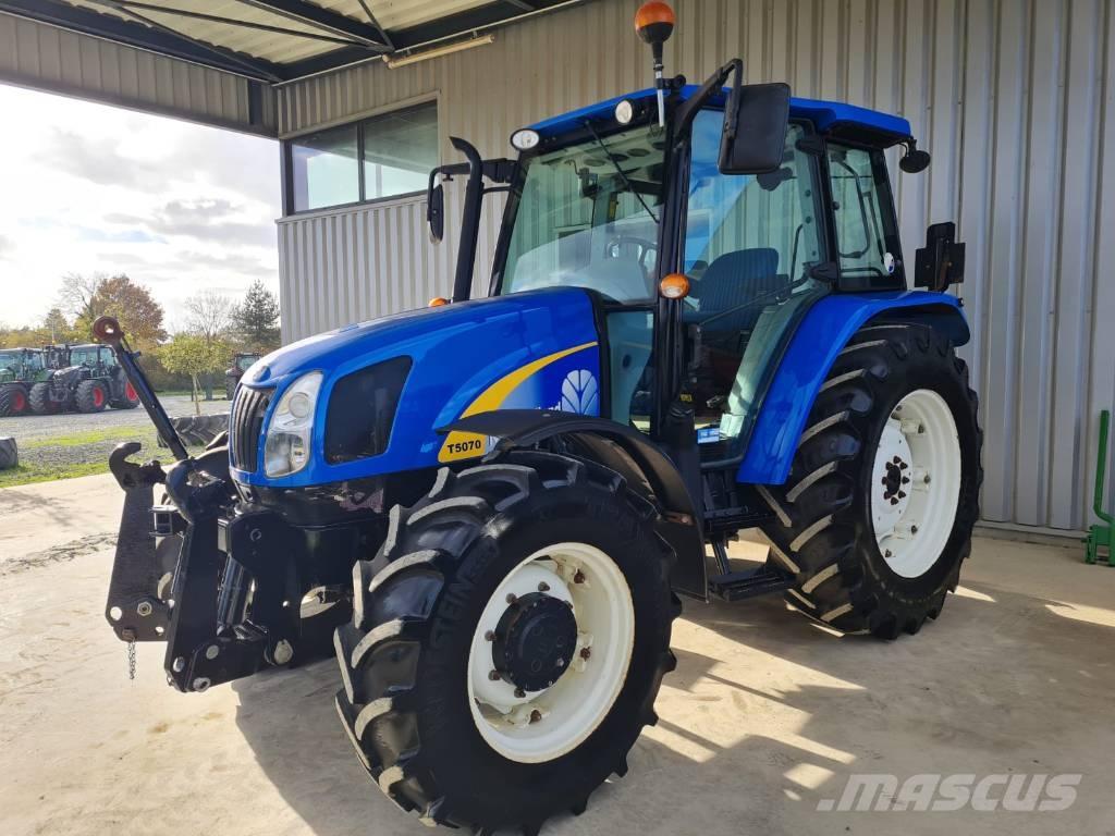 New Holland T 5070 曳引機