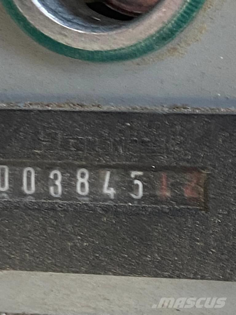 Tadano ATF 100 G-4 全路面起重機/吊車