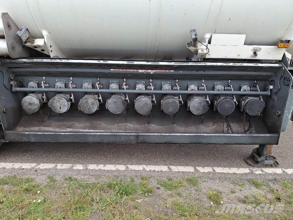Acerbi ASO64003SP 罐體半拖車