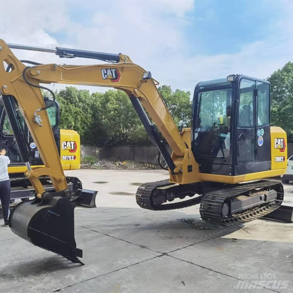 CAT 306E2 小型挖土機/掘鑿機<7t(小型挖掘機)