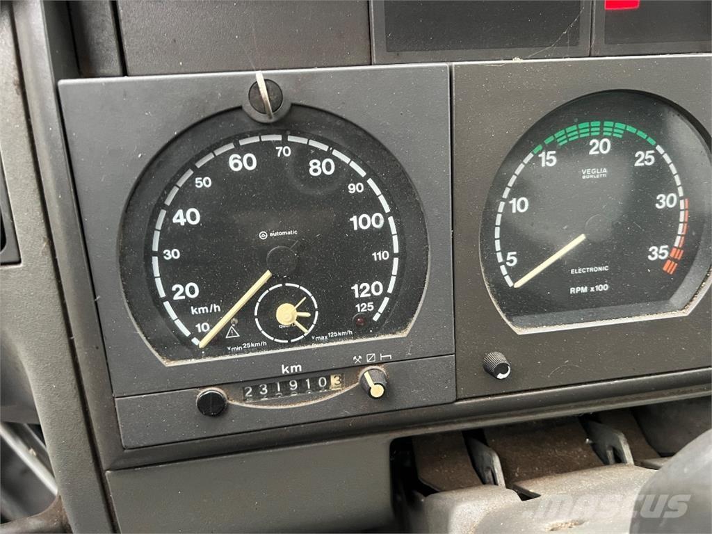 Iveco 75E14 其他農業機械