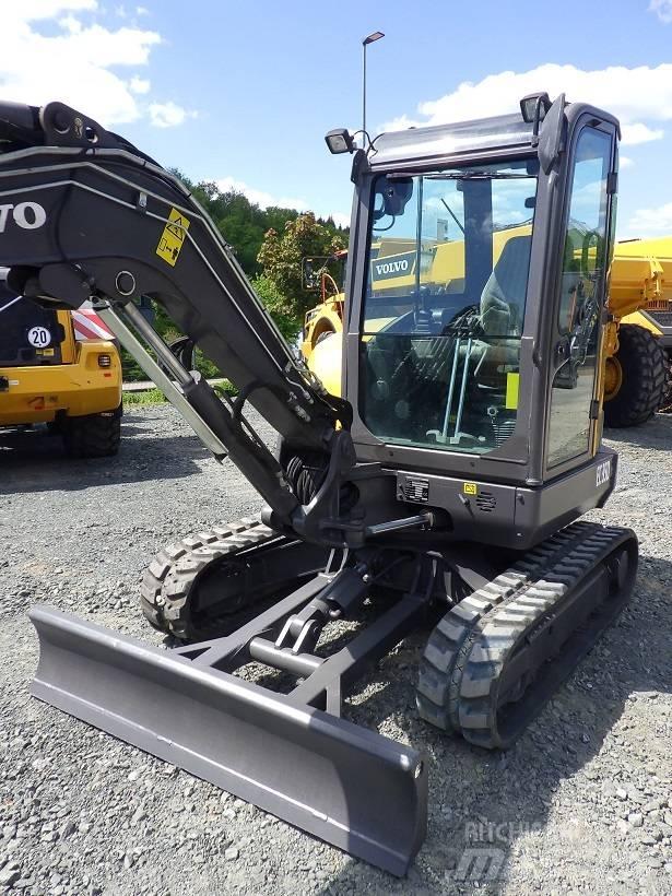 Volvo EC 35 D 小型挖土機/掘鑿機<7t(小型挖掘機)
