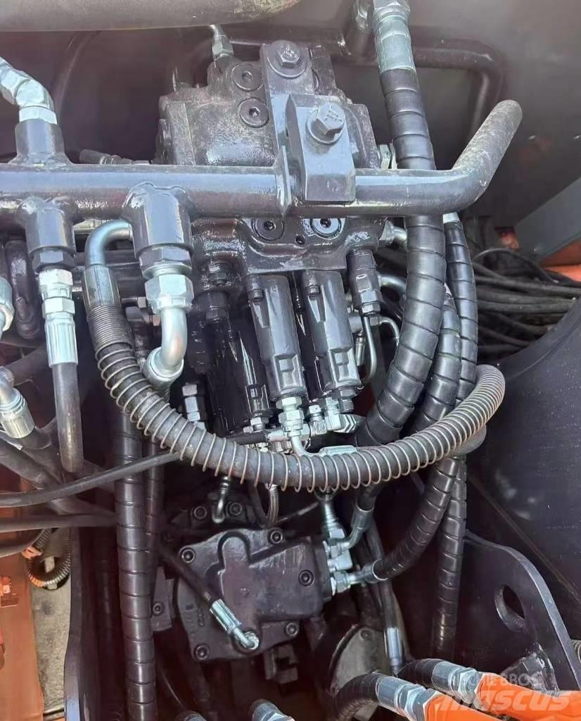 Hitachi 70 履帶式 挖土機/掘鑿機/挖掘機