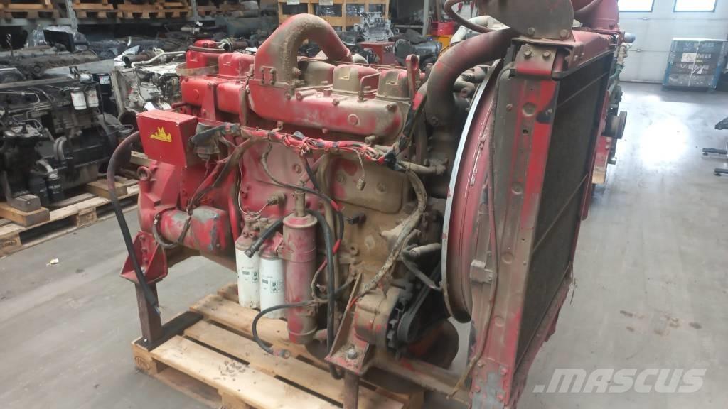 Volvo TD121G 引擎/發動機