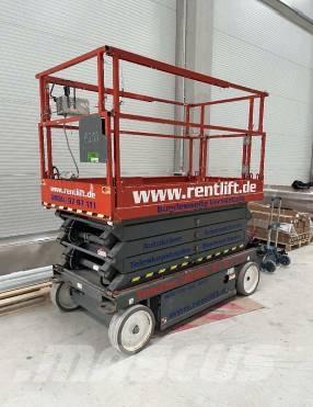 SkyJack SJ III 4632 剪式升降機