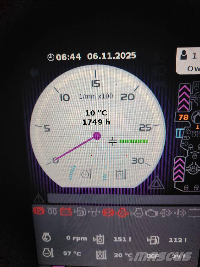 Logset 8H GTE HYBRID 收穫機