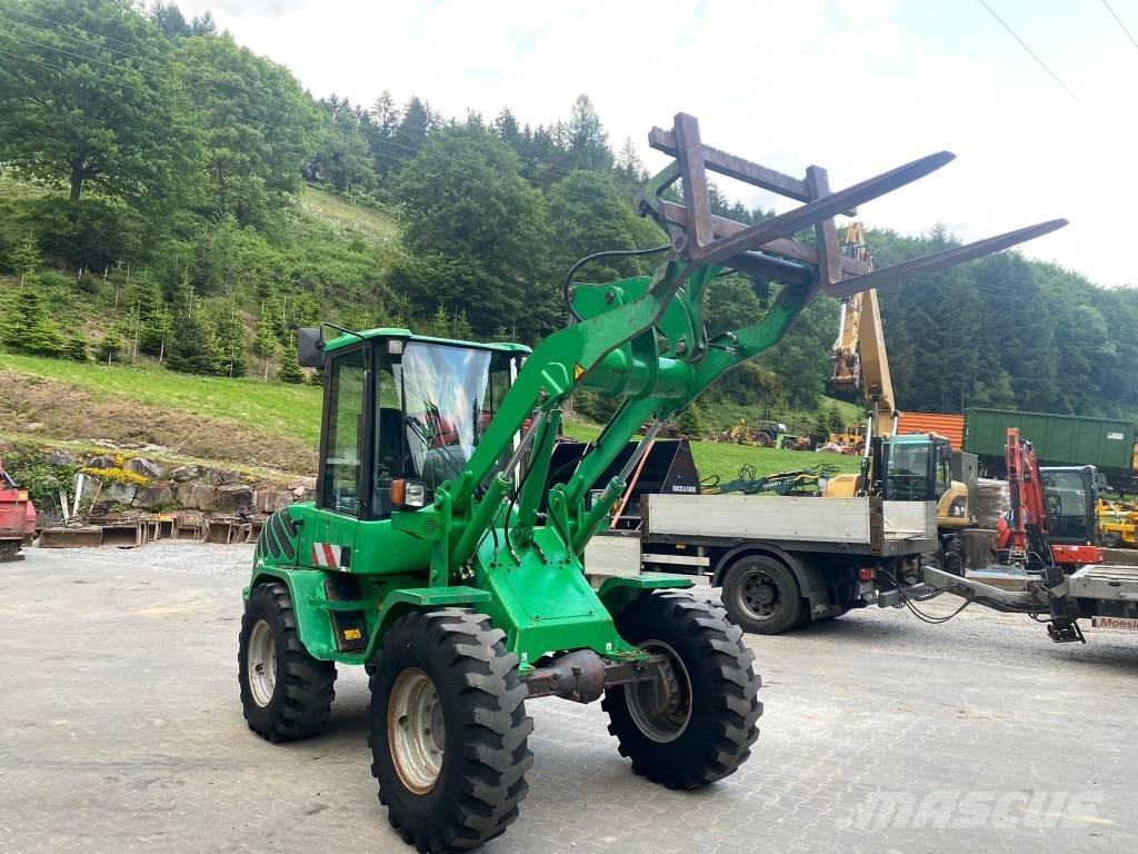 Volvo L 30 輪胎式裝載機