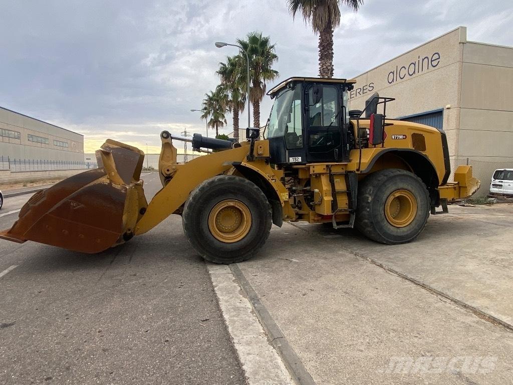 CAT 972 M 輪胎式裝載機
