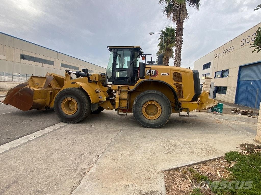 CAT 972 M 輪胎式裝載機