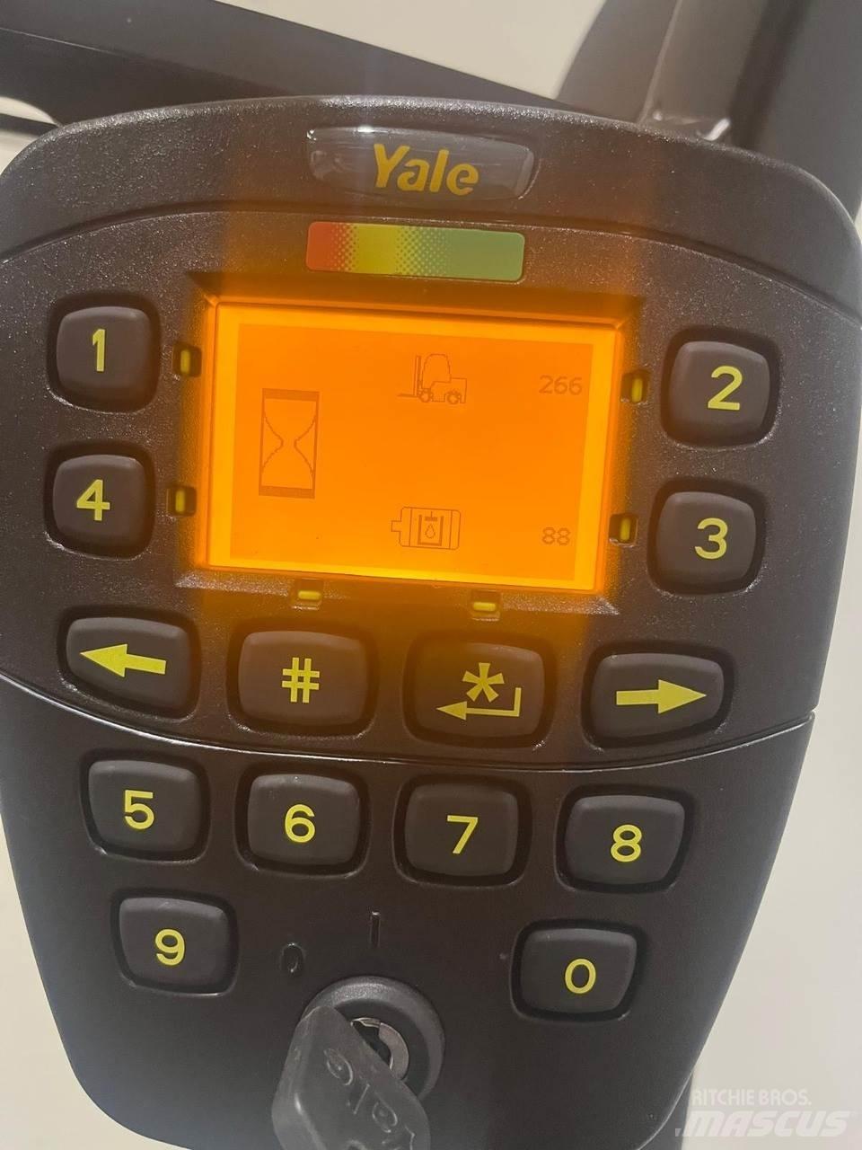 Yale ERP18VT 電動堆高機