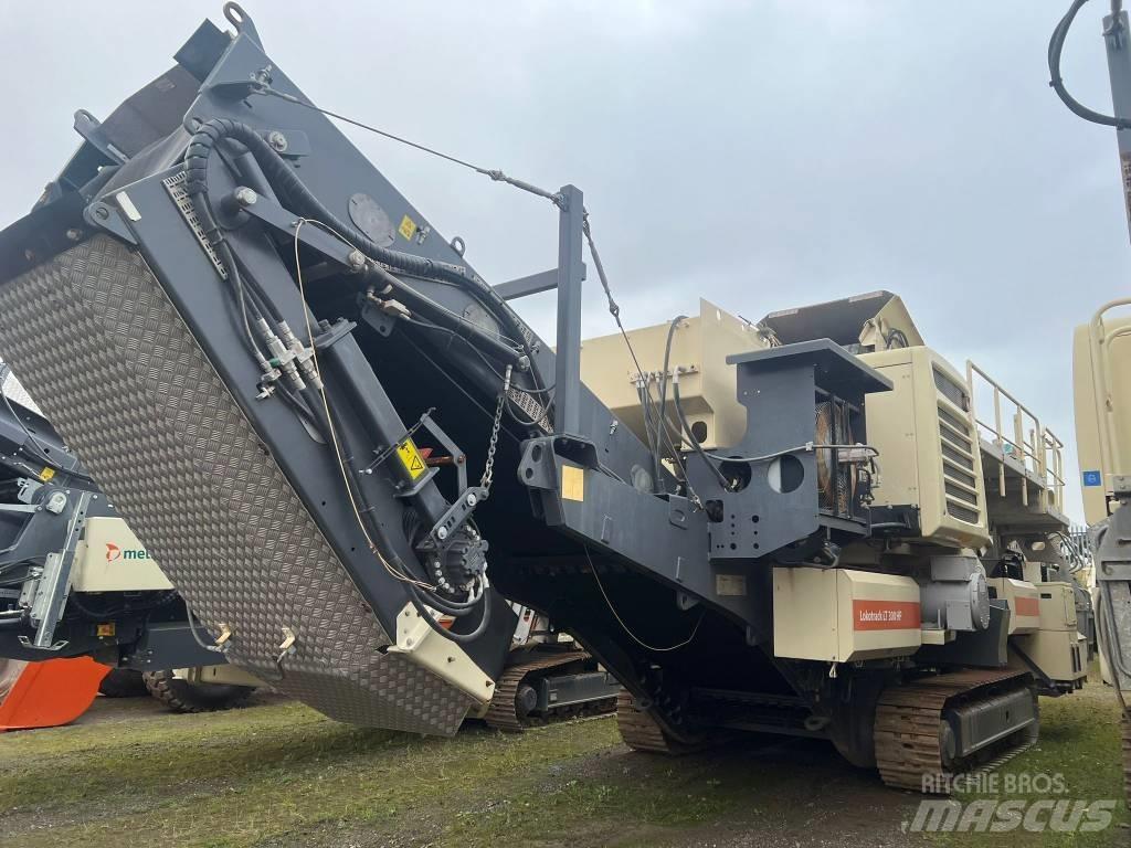 Metso LT 300 HP 移動式壓碎機
