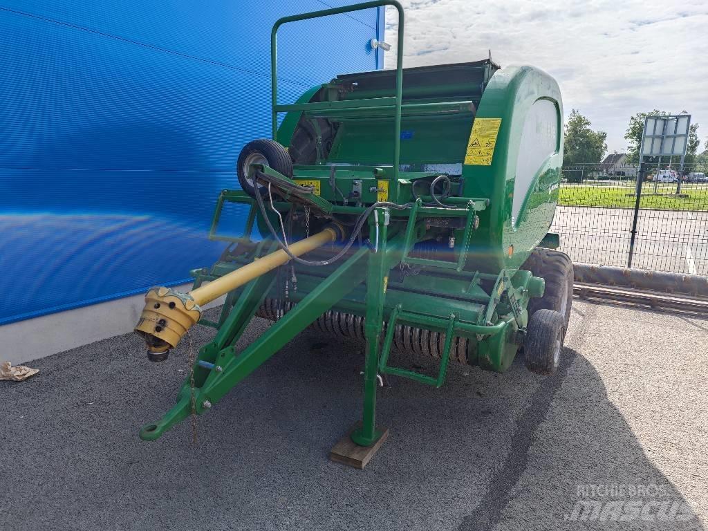 McHale F 5500 圓型牧草打包機