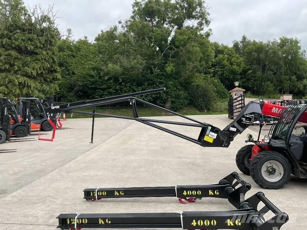 Manitou JE6000/600 伸縮臂操作車