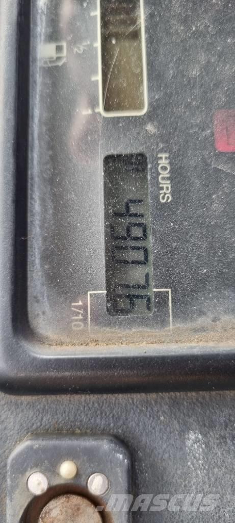 JCB 8015 小型挖土機/掘鑿機<7t(小型挖掘機)