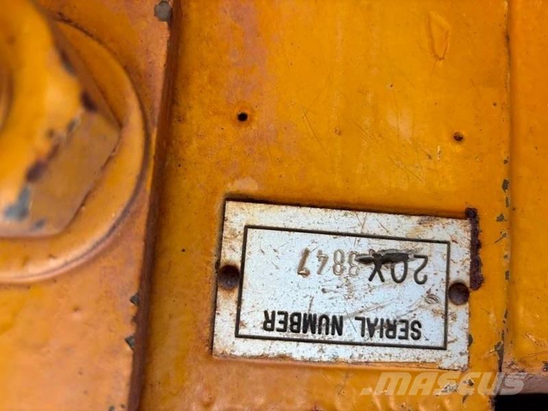 CAT D 6 D PS 履帶推土機