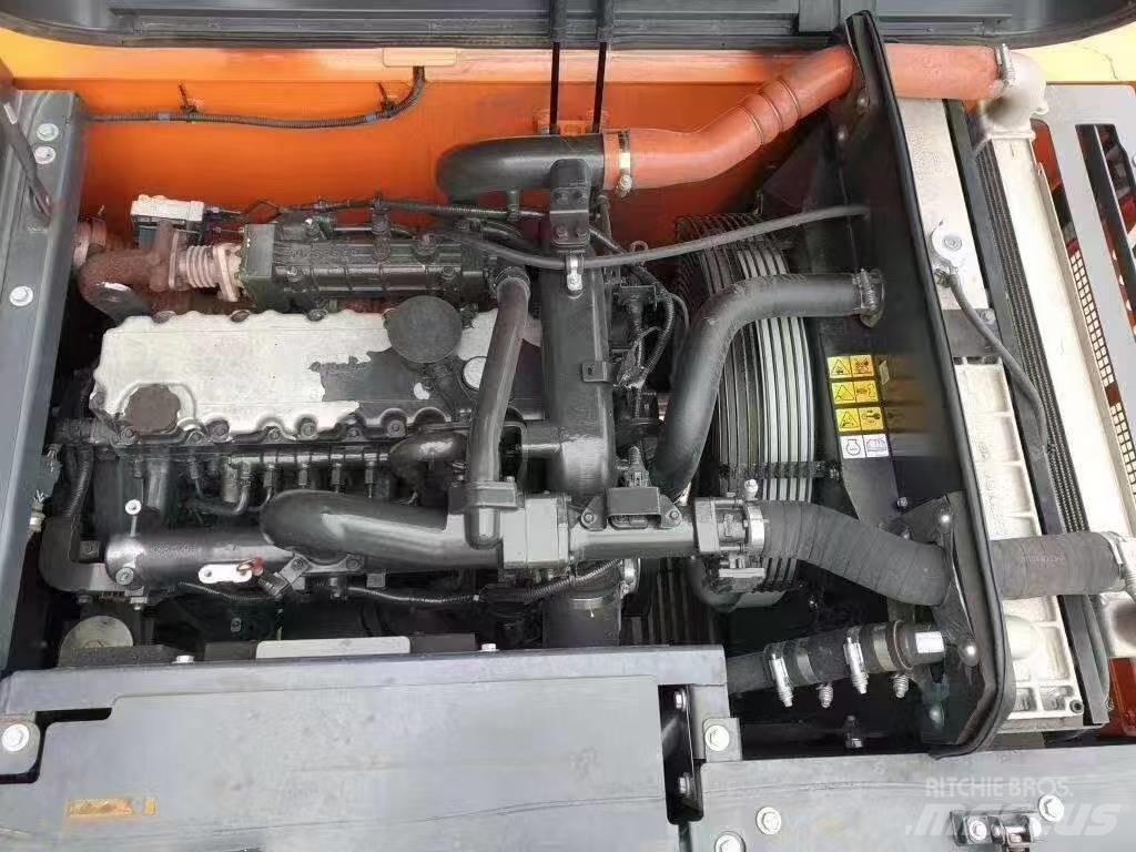 Doosan DX 225 LC 履帶式 挖土機/掘鑿機/挖掘機