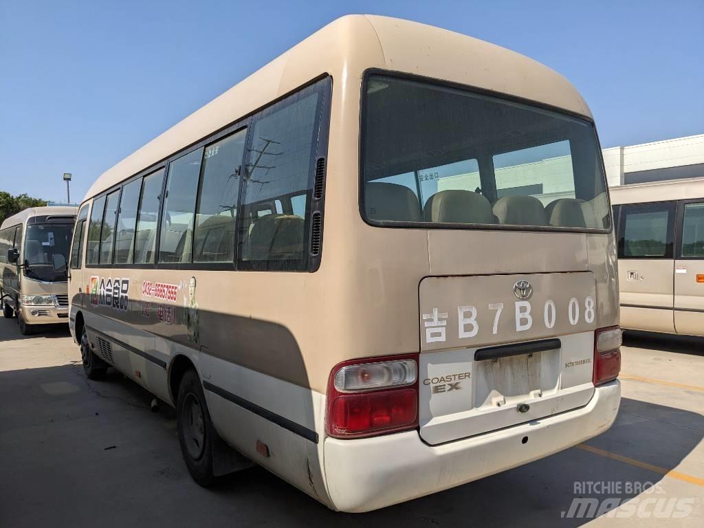 Toyota Coaster Bus 迷你巴士