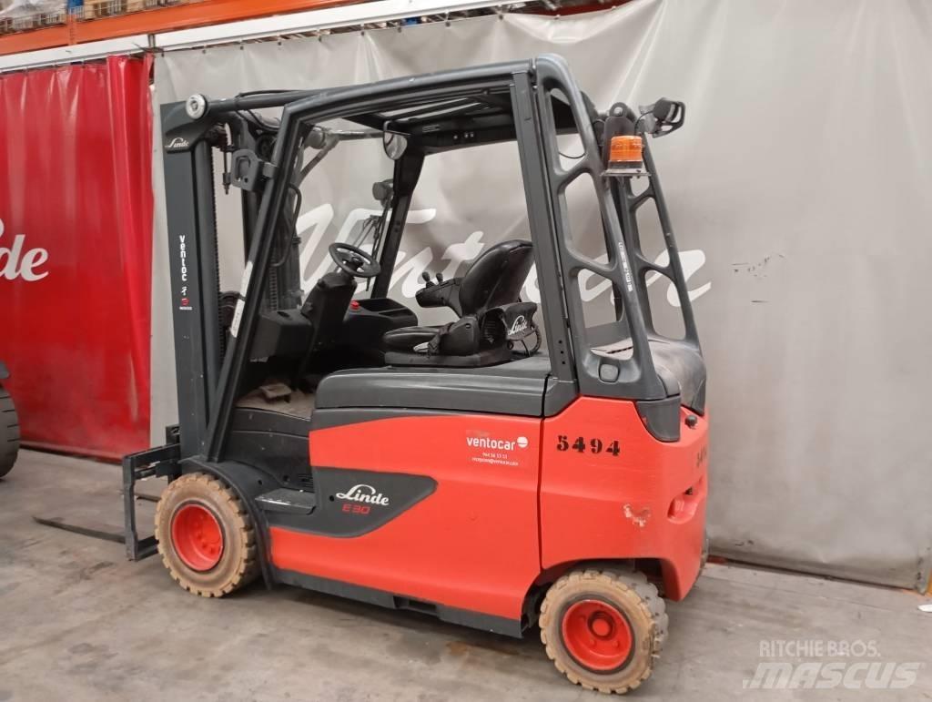 Linde E 30 電動堆高機