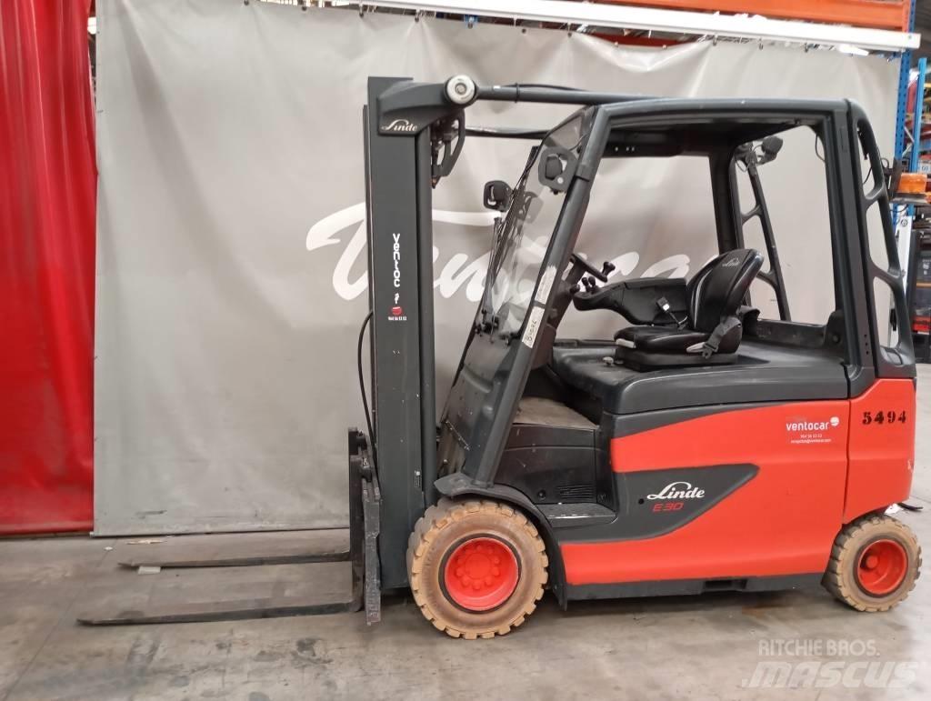 Linde E 30 電動堆高機