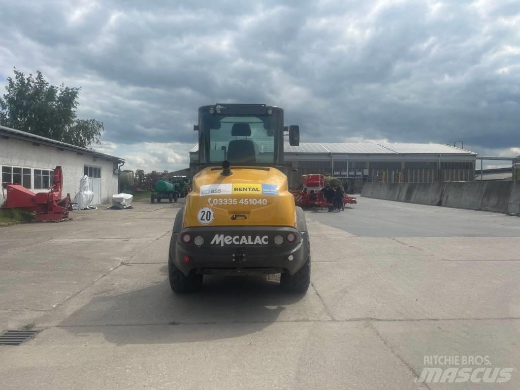 Mecalac AF 1200 輪胎式裝載機