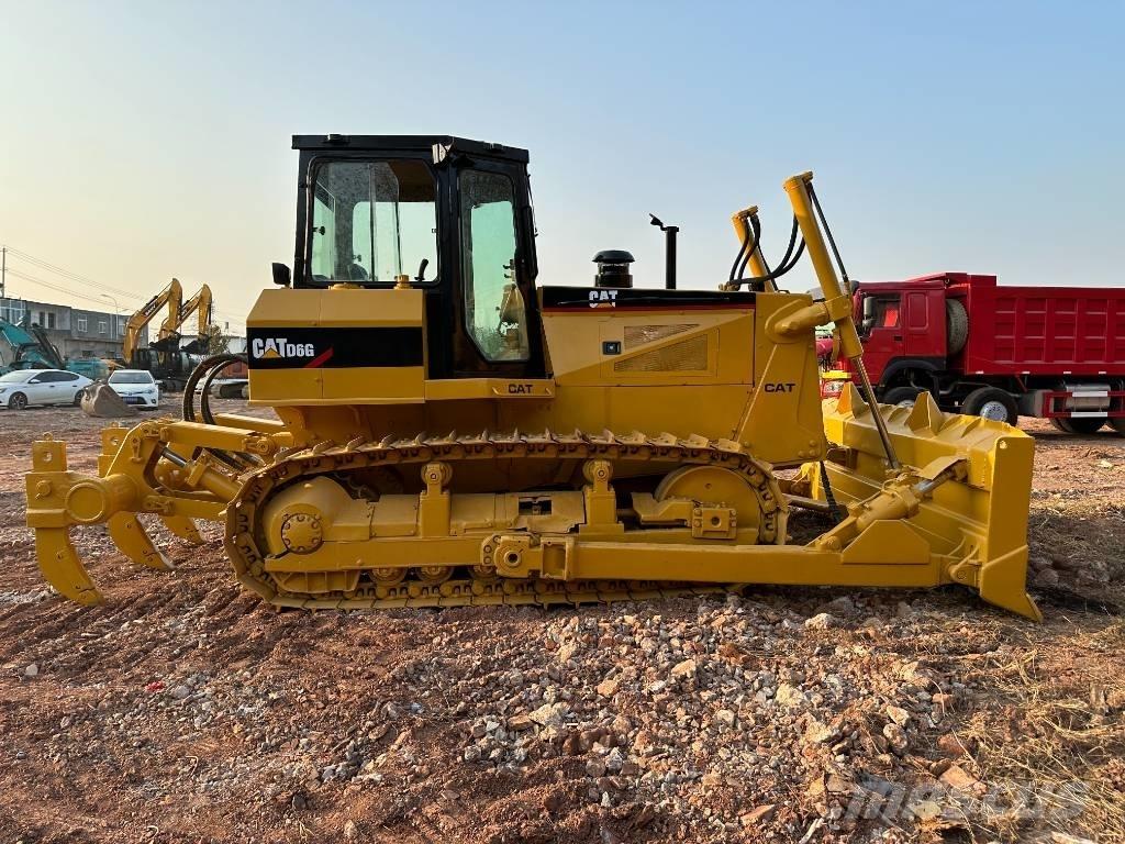 CAT D6G 履帶推土機