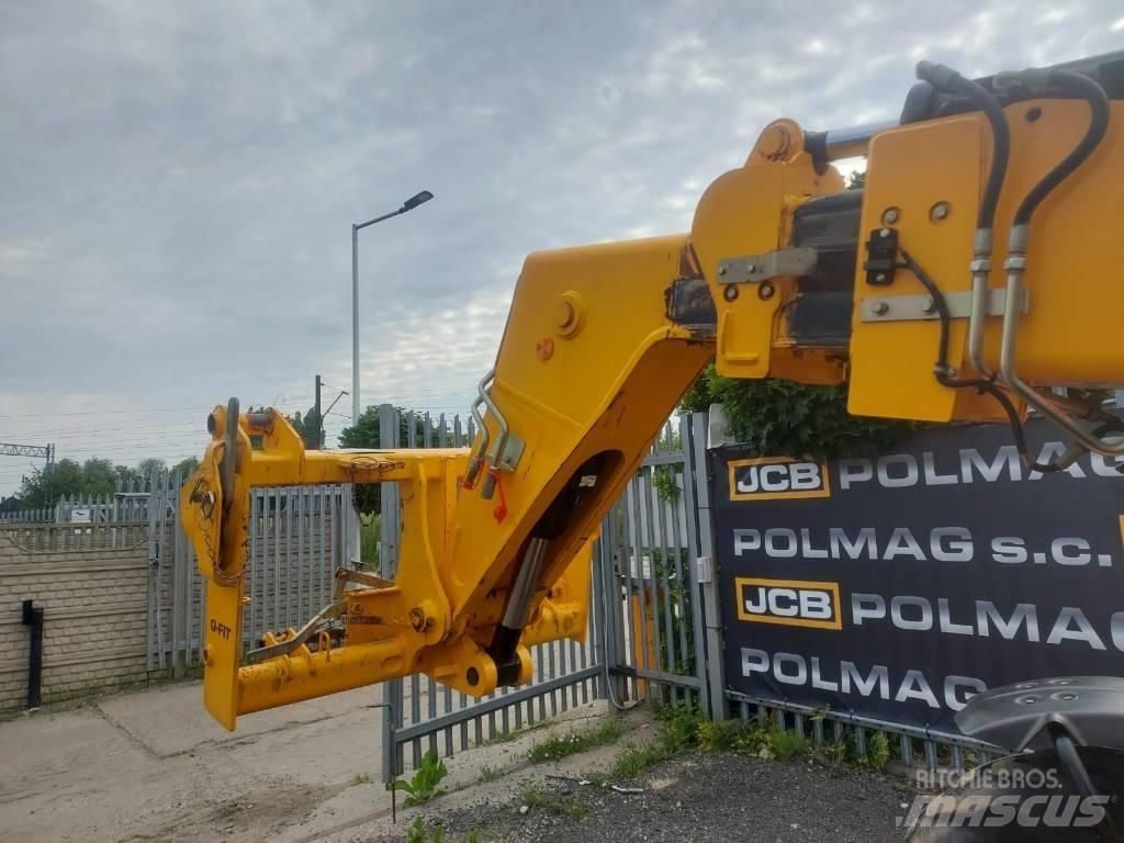 JCB 535-95 伸縮臂操作車