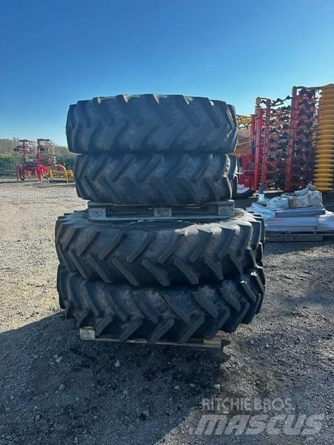 Mitas ROW CROPS 輪胎、車輪和輪圈