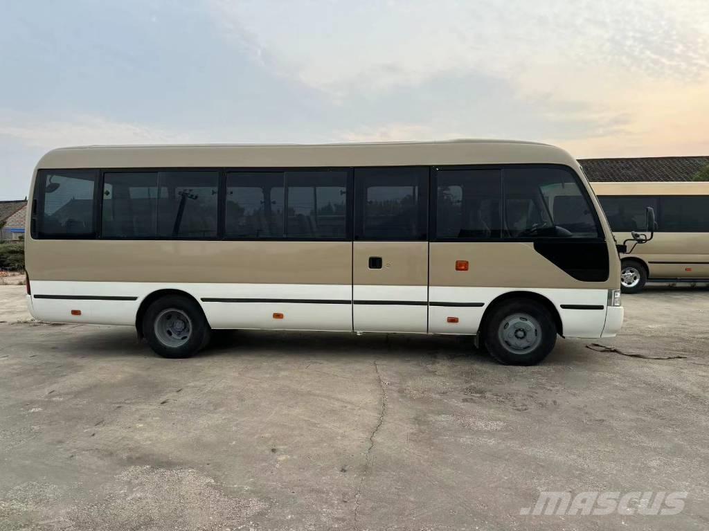 Toyota Coaster Bus 迷你巴士