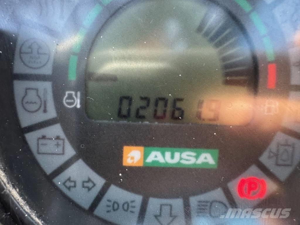 Ausa C 400 H 越野車